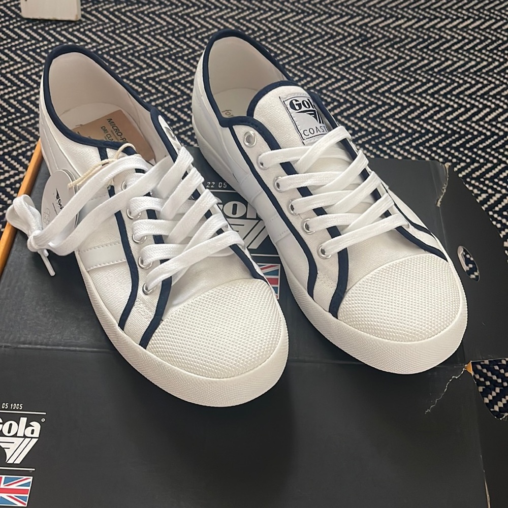 Goala Coaster Smash sneakers size 9. Brand new.